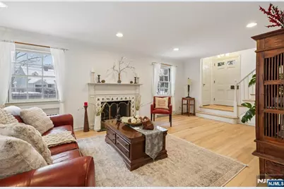 355 Kensington Drive, Ridgewood, NJ 07450 - Photo 4