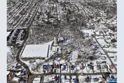 401 Acacia Road, Scotch Plains Township, NJ 07076 - Photo 2