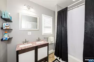 32 Newfield St, East Orange, NJ 07017 - Photo 18