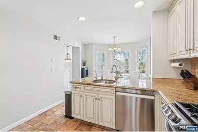 52 Ryan Lane 1105 #1105, Lincoln Park, NJ 07035 - Photo 4