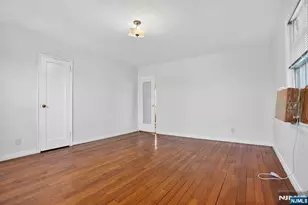 145 River Dr, Elmwood Park, NJ 07407 - Photo 10