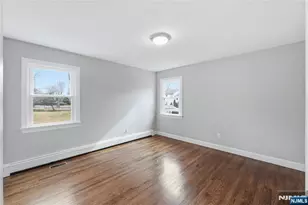 75 Colgate Ave 1, Paramus, NJ 07652 - Photo 10