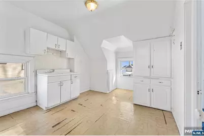 759 Parker Street, Newark, NJ 07104 - Photo 22