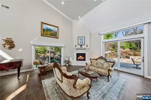 93 Jackson Dr, Cresskill, NJ 07626 - Photo 4