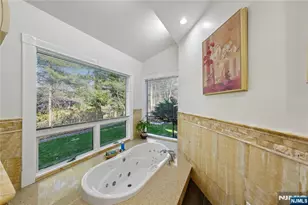 93 Jackson Dr, Cresskill, NJ 07626 - Photo 14