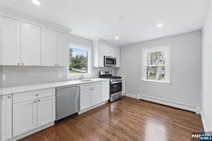 75 Colgate Ave 2, Paramus, NJ 07652 - Photo 4