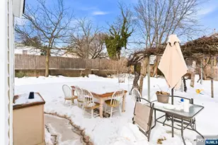 135 Dixon Ave, Paterson, NJ 07501 - Photo 28