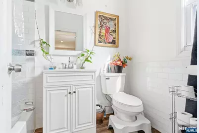 135 Dixon Avenue, Paterson, NJ 07501 - Photo 16