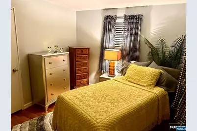 53 Donor Avenue, Elmwood Park, NJ 07407 - Photo 4