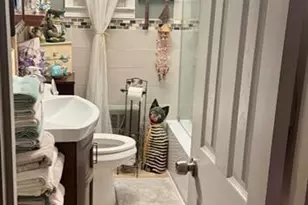 53 Donor Ave, Elmwood Park, NJ 07407 - Photo 2