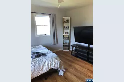 17 Malden Court 2 #2, Bergenfield, NJ 07621 - Photo 12