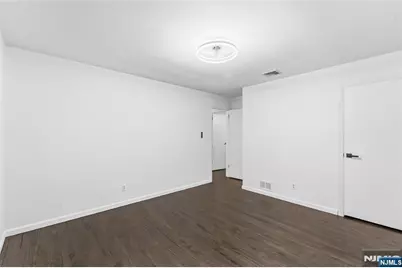 1011 Washington Avenue, Old Tappan, NJ 07675 - Photo 20