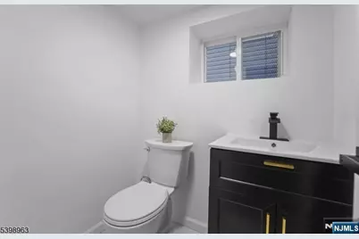 48 Adams Street, Irvington, NJ 07111 - Photo 32