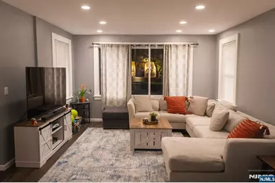 71 Oak Ridge Avenue 1 #1, Nutley, NJ 07110 - Photo 2