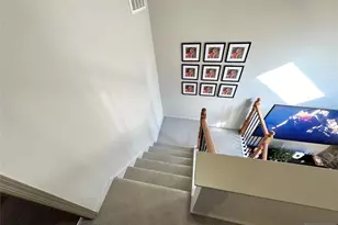 8 Dogwood Cir, Flemington, NJ 08822 - Photo 10