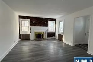 40 Hickory Ave, Bergenfield, NJ 07621 - Photo 2