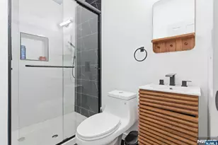 295 Dr Martin Luther King Jr Blvd, Newark, NJ 07102 - Photo 8