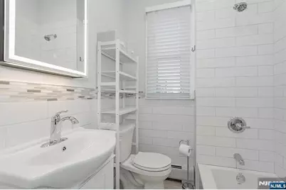 87 Paterson Avenue 2 #2, Wallington, NJ 07057 - Photo 18