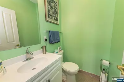 604 Avenue A 104 #104, Bayonne, NJ 07002 - Photo 20