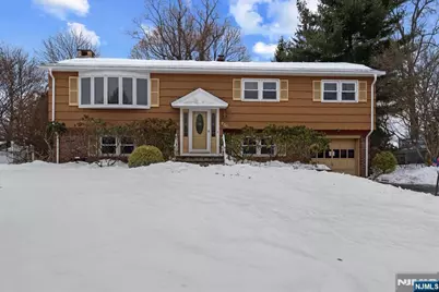 230 Orchard Drive, Mahwah, NJ 07430 - Photo 2