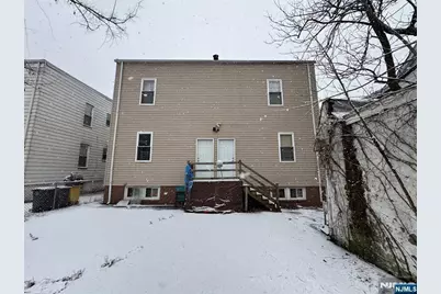 125 Western Parkway, Irvington, NJ 07111 - Photo 10