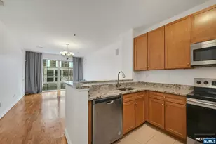 26 Ave At Port Imperial 112, West New York, NJ 07093 - Photo 4