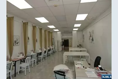 11 E Palisade Avenue, Englewood, NJ 07631 - Photo 8