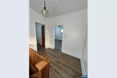 238 Columbus Place 2nd Fl #2ND FL, Cliffside Park, NJ 07010 - Photo 4