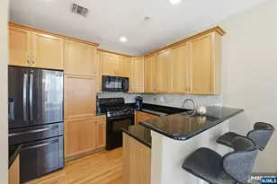 154 George Russell, Clifton, NJ 07013 - Photo 10