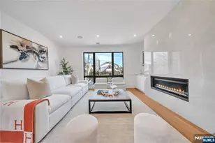 267 13th St, Palisades Park, NJ 07650 - Photo 4