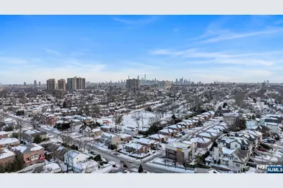 267 13th Street, Palisades Park, NJ 07650 - Photo 32