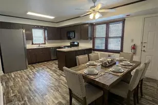 156 Chestnut Street B - 2nd Fl, Rutherford, NJ 07070 - Photo 2