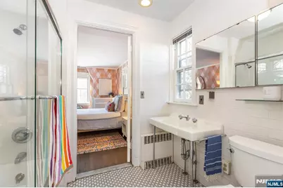 64 Forest Avenue, Glen Ridge, NJ 07028 - Photo 34