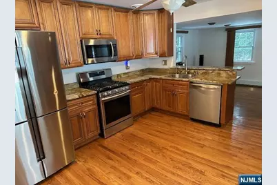 509 Spencer Drive, Wyckoff Township, NJ 07481 - Photo 6