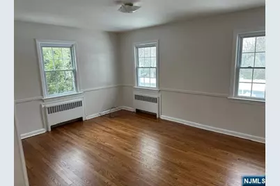 509 Spencer Drive, Wyckoff Township, NJ 07481 - Photo 12