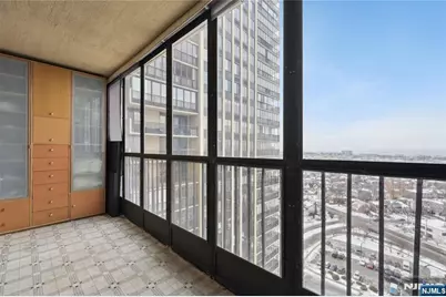 200 Winston Drive 1902 #1902, Cliffside Park, NJ 07010 - Photo 8