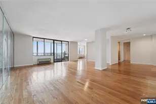 200 Winston Dr 1902, Cliffside Park, NJ 07010 - Photo 2