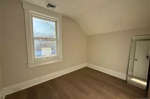 13 Mountainside Ave, Mahwah, NJ 07430 - Photo 8