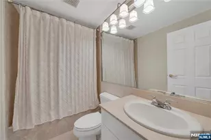 2 Constitution Ct 106, Hoboken, NJ 07030 - Photo 24