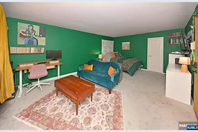 23-16 Howard Avenue D #D, Fair Lawn, NJ 07410 - Photo 2
