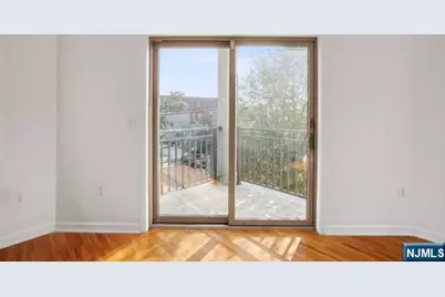 93 Palisade, Cliffside Park, NJ 07010 - Photo 10