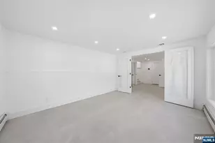 40 Magnolia Ave, Tenafly, NJ 07670 - Photo 8