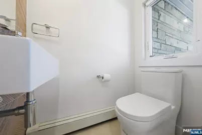 40 Magnolia Avenue, Tenafly, NJ 07670 - Photo 10