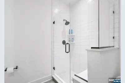 63 Aspen Drive 6323 #6323, Cedar Grove, NJ 07009 - Photo 32