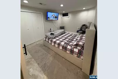 71 Wingra Avenue, Rutherford, NJ 07070 - Photo 14