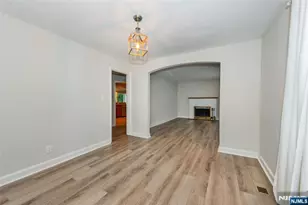35 Taggart Way, Saddle Brook Township, NJ 07663 - Photo 28