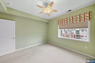 6406 Warrens Way Top Floor &amp Dee, Wanaque, NJ 07465 - Photo 16