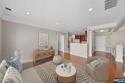 6406 Warrens Way Top Floor &amp; Dee #TOP FLOOR &amp; DEE, Wanaque, NJ 07465 - Photo 2