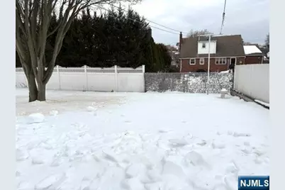 734 Louise Court, Lyndhurst Township, NJ 07071 - Photo 20