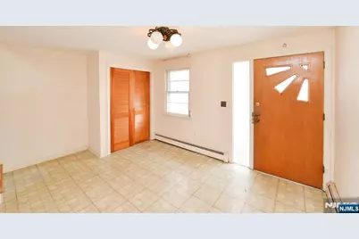 130 Washington Avenue, New Milford, NJ 07646 - Photo 4